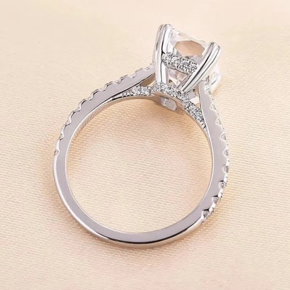 Radiant Cut Moissanite Engagement Ring with Pave Band