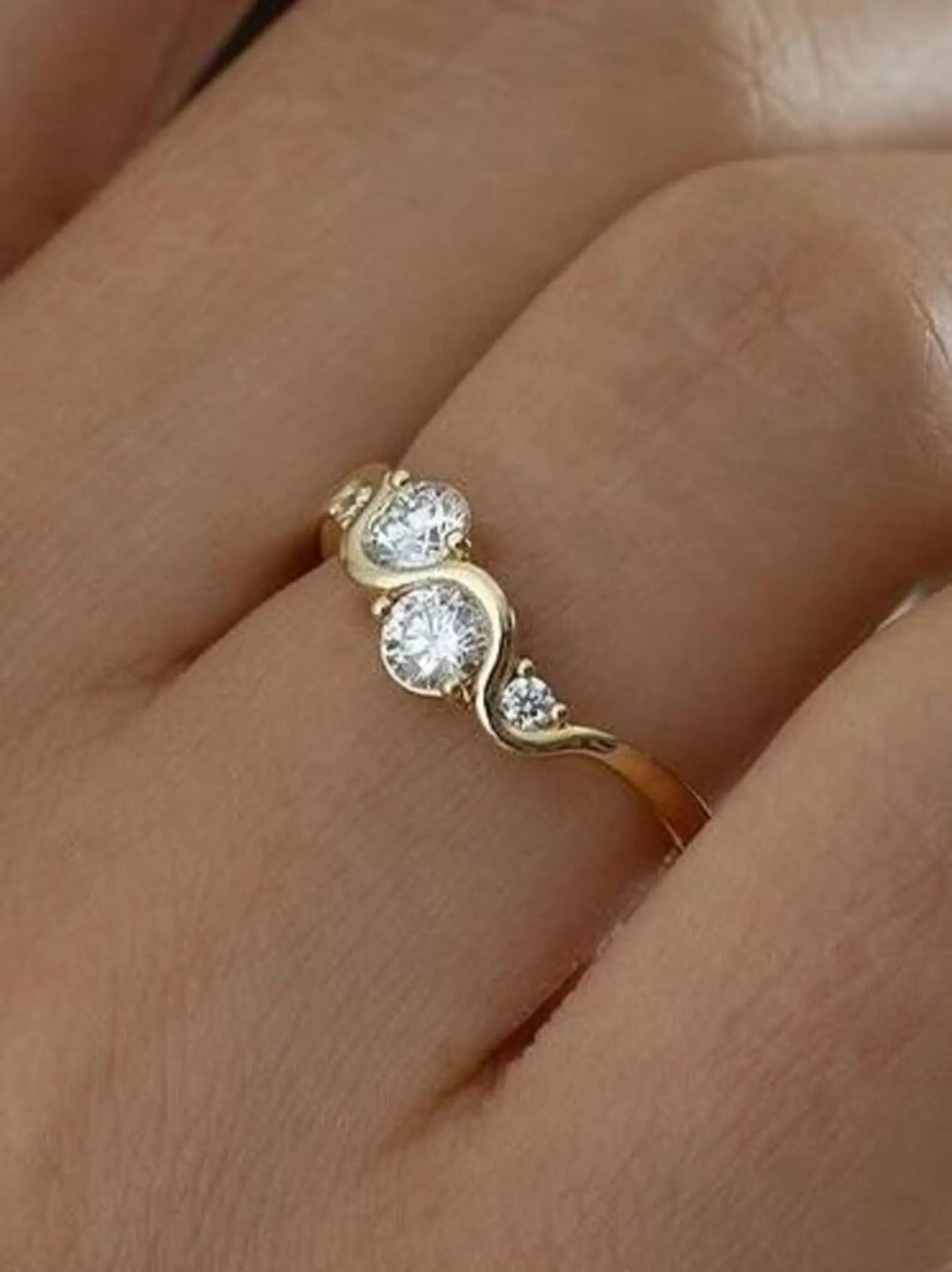 Twisted Sparkle Ring